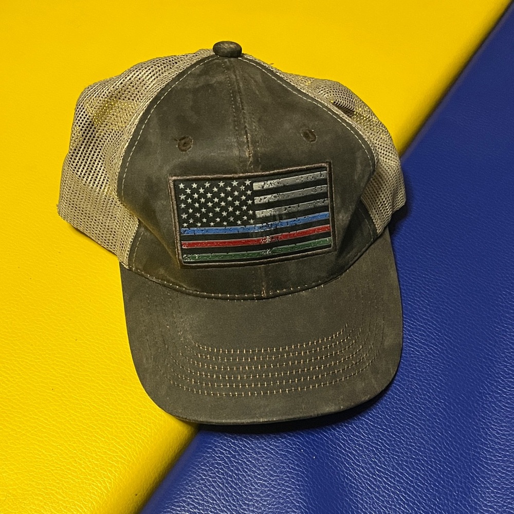 Justin Men’s Trucker Cap with First Responder flag patch